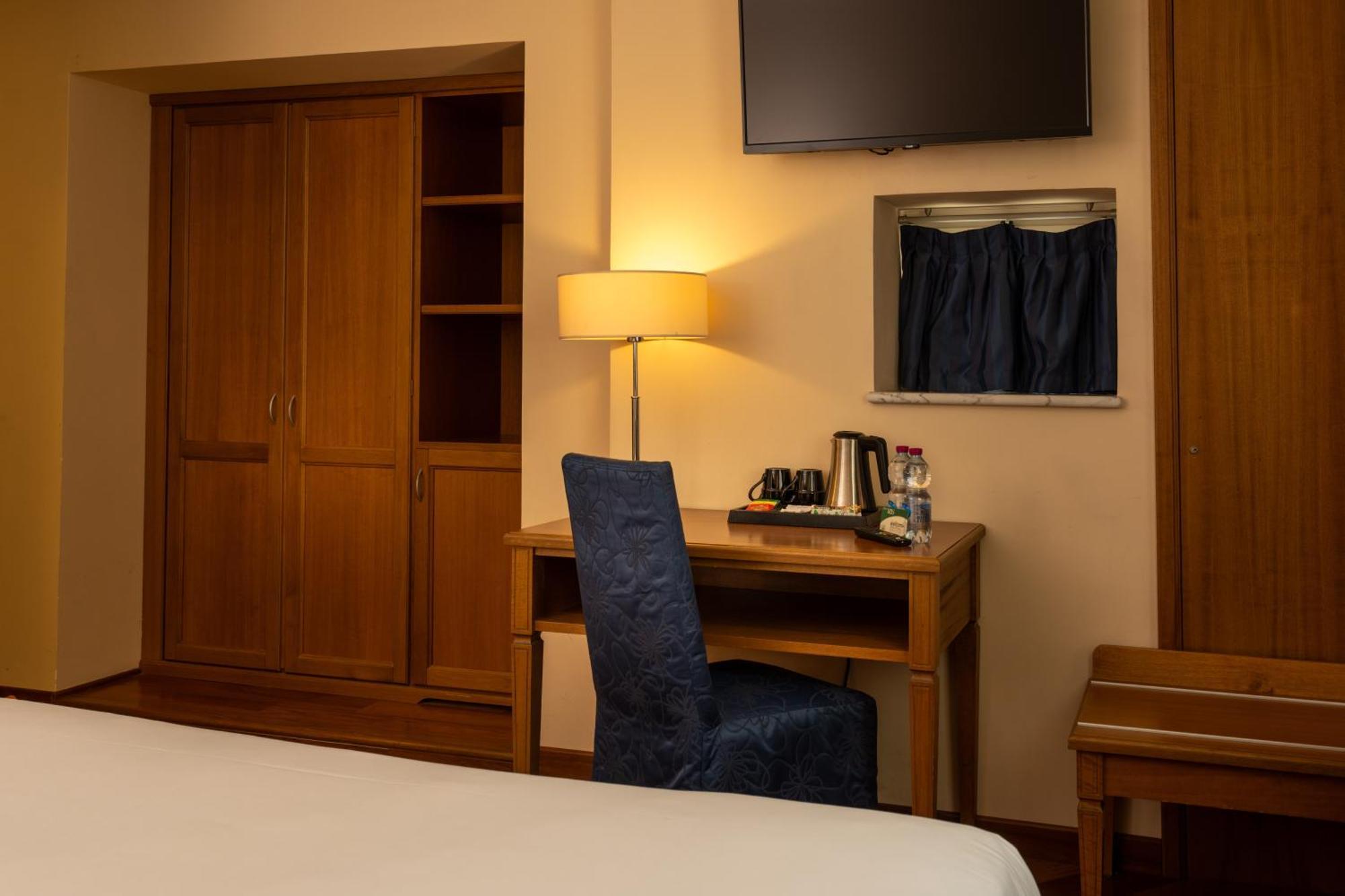 Hotel Iris Genova Esterno foto
